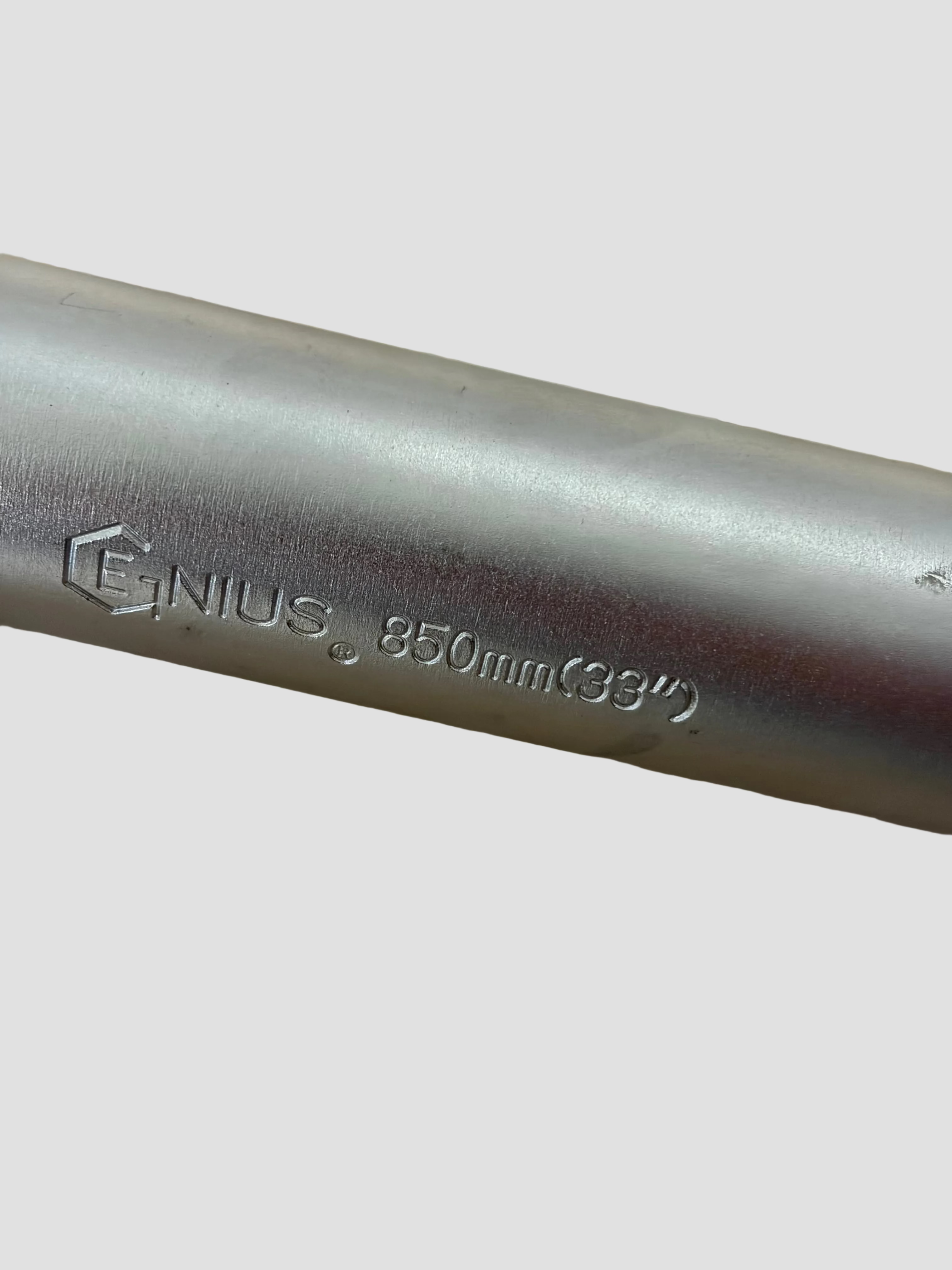 genius 850mm(33")